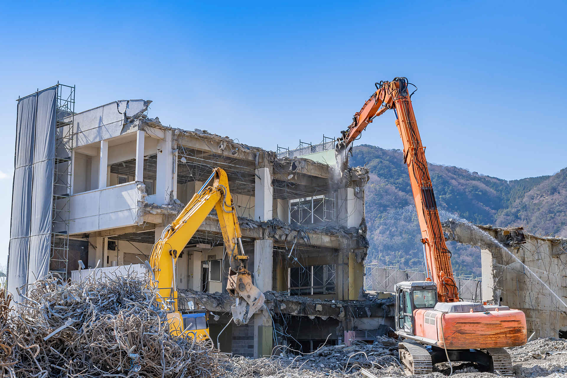 解体工事の画像