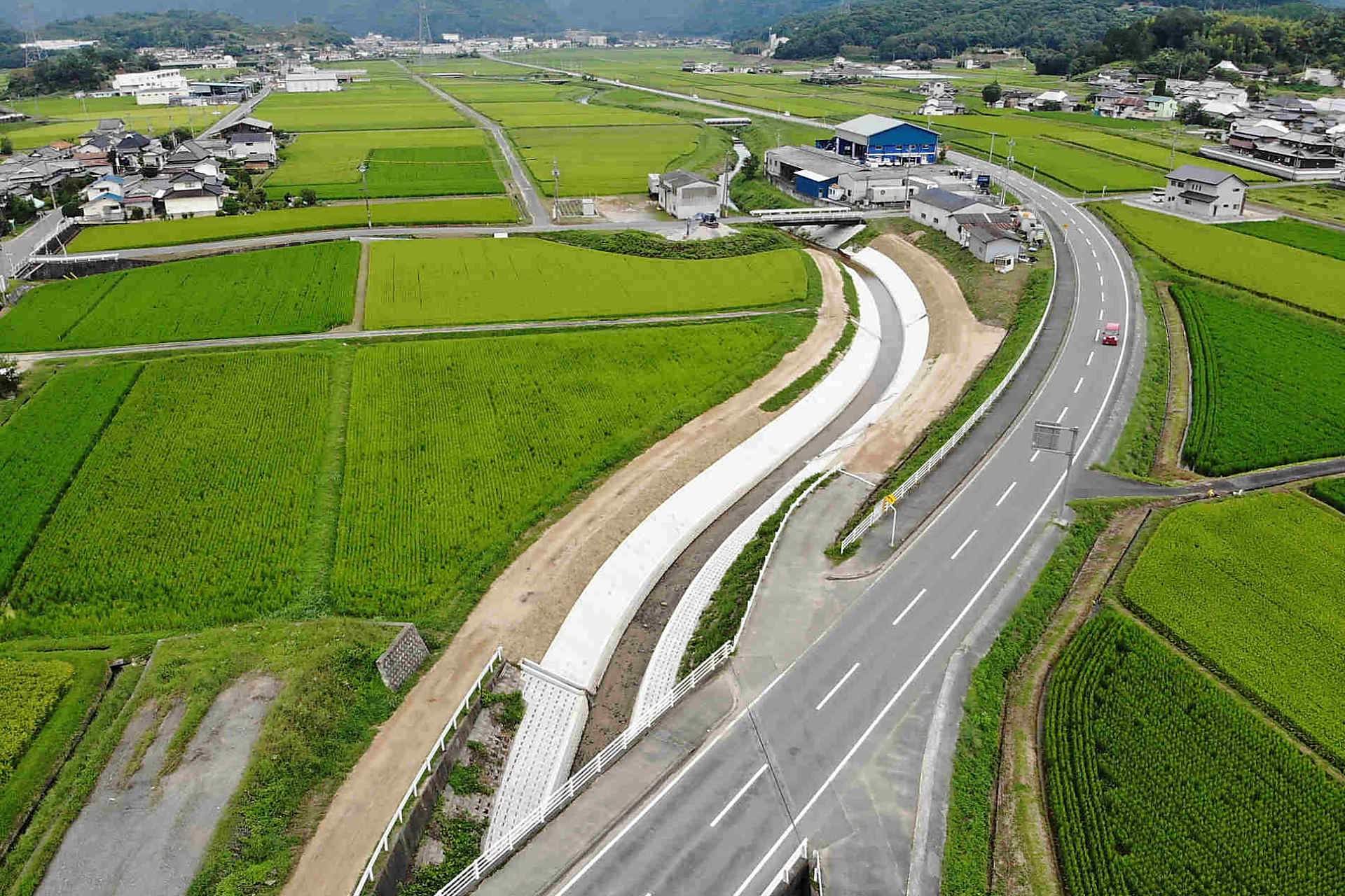 河川改修の画像