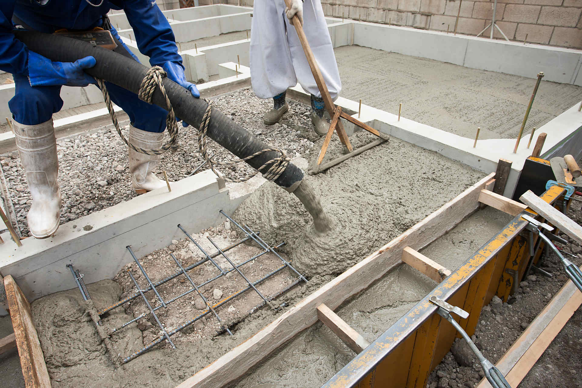 基礎工事の画像